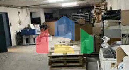 Продаж - Будівля 896 m² в Афінах