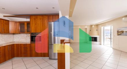 Продаж - Таунхаус 145 m² в Афінах