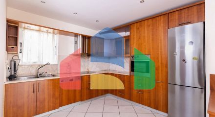 Продаж - Таунхаус 145 m² в Афінах