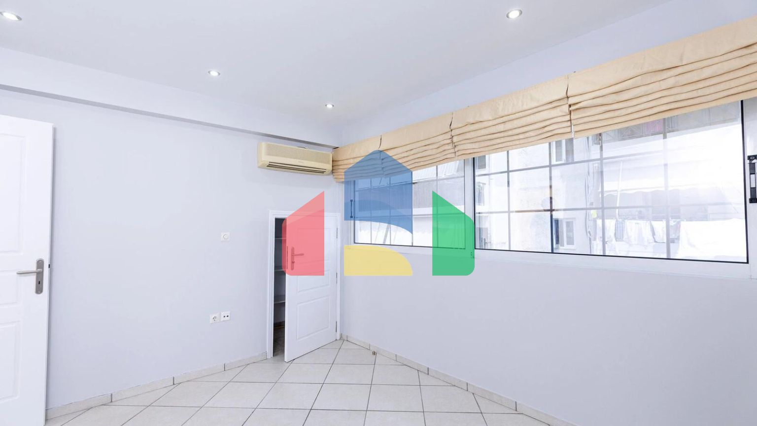 Продажа - Таунхаус 145 m² в Афинах