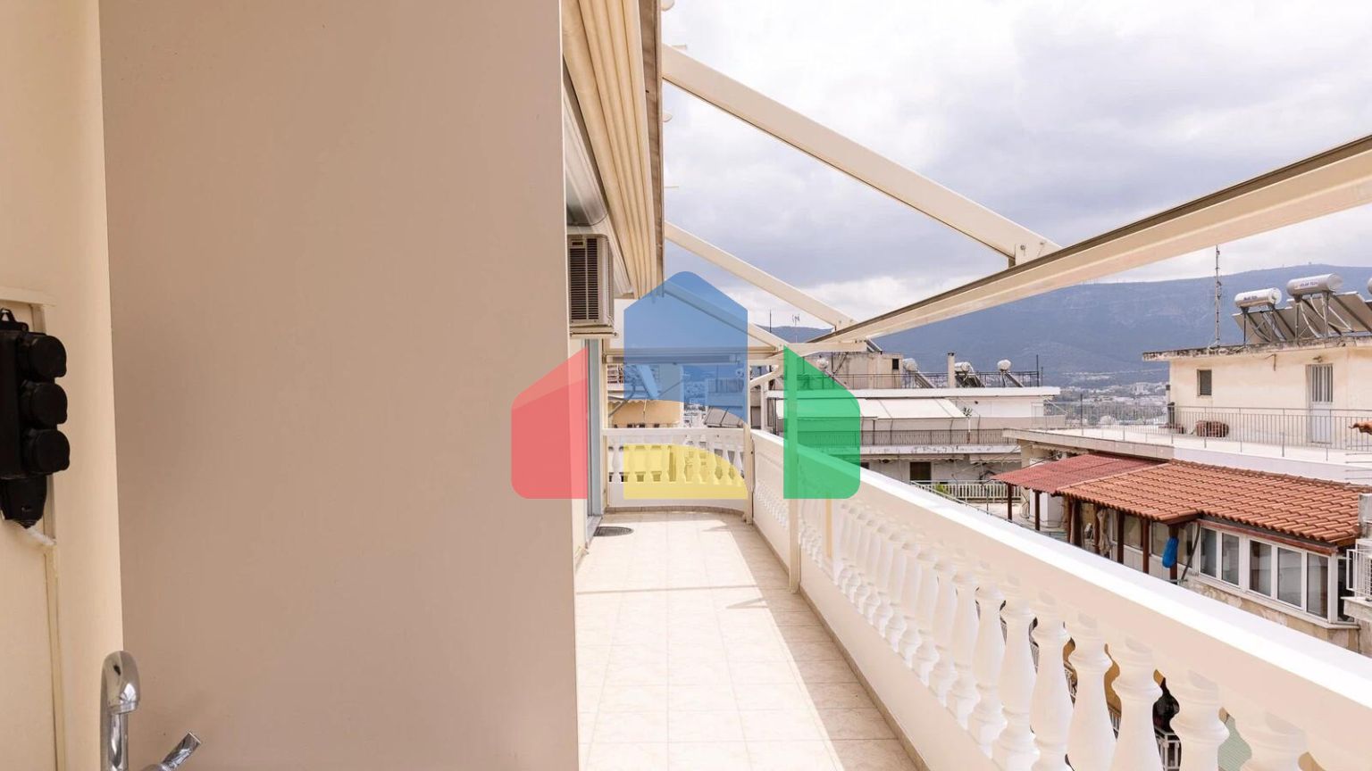 Продажа - Таунхаус 145 m² в Афинах