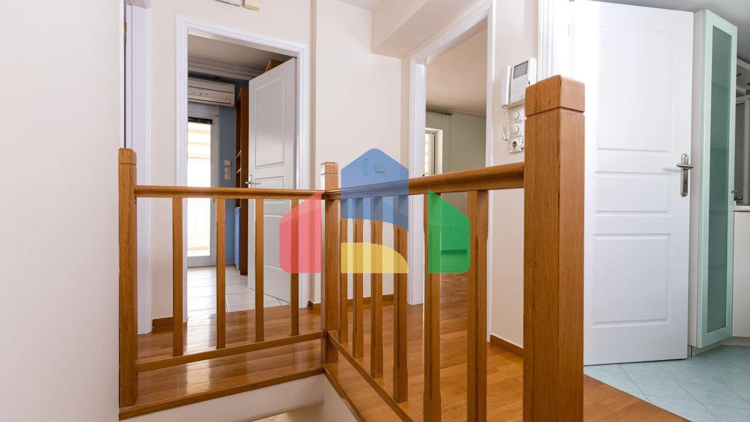 Продажа - Таунхаус 145 m² в Афинах