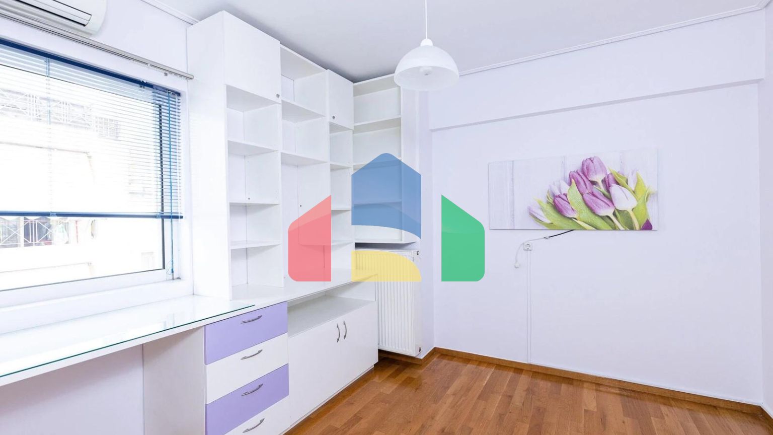 Продажа - Таунхаус 145 m² в Афинах