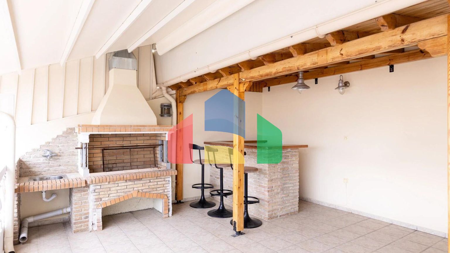 Продажа - Таунхаус 145 m² в Афинах