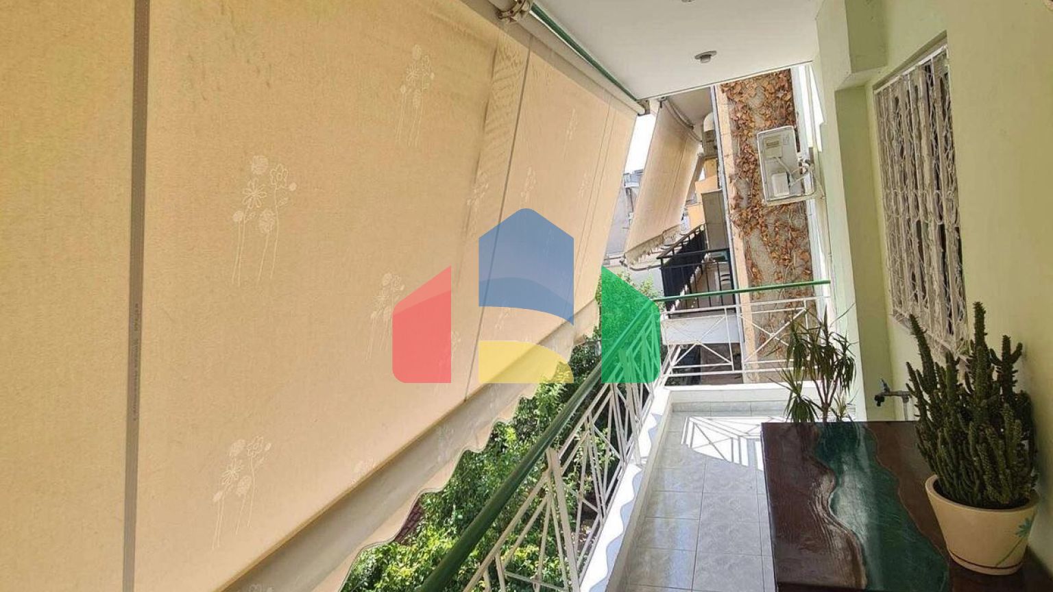 Продажа - Таунхаус 84 m² в Афинах