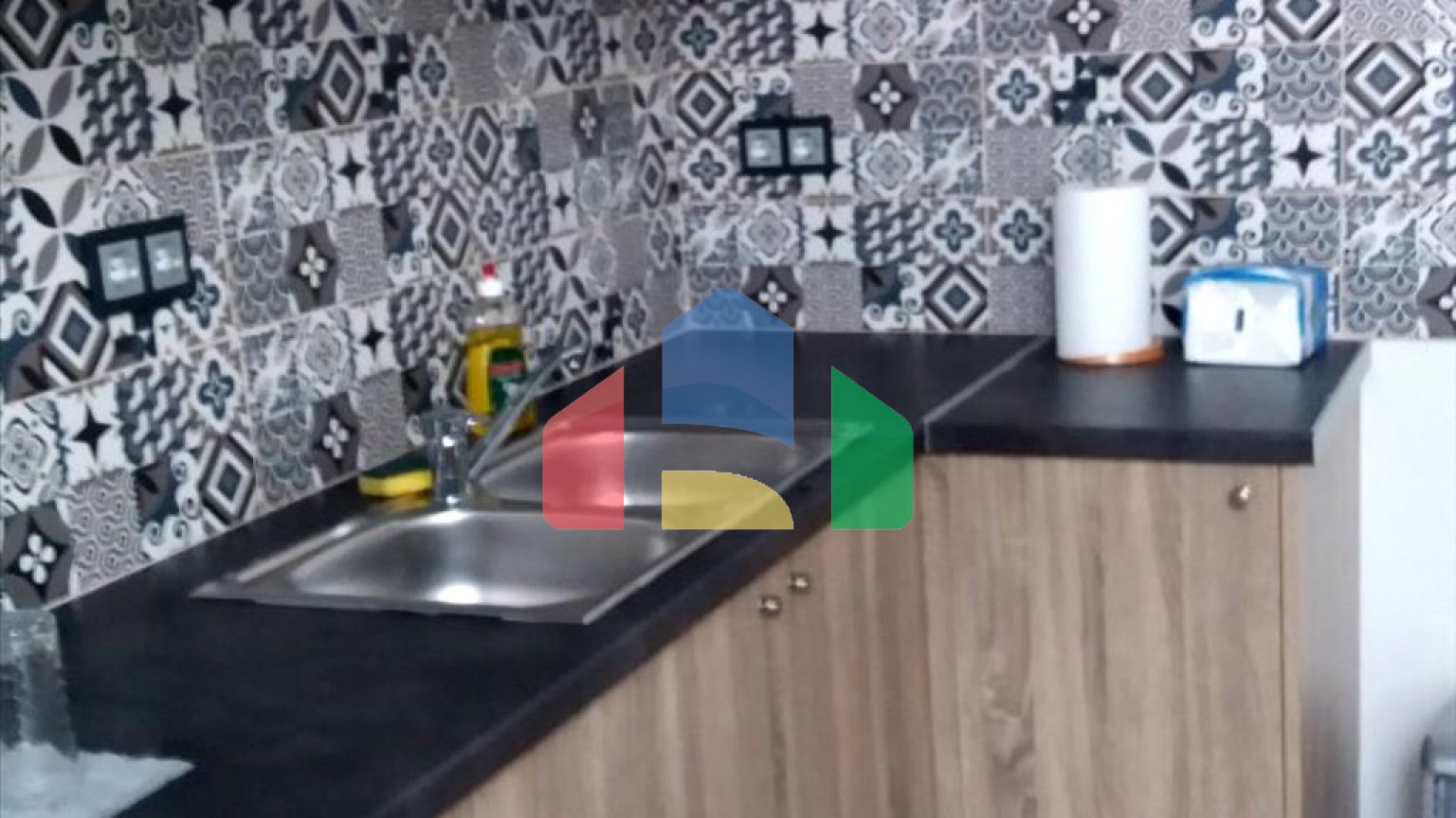 Продаж - Будівля 340 m² в Афінах