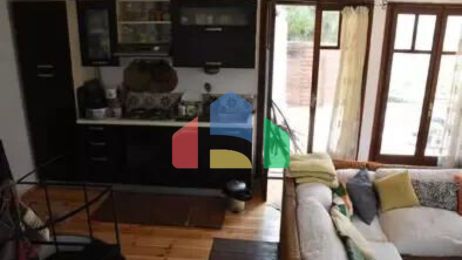 Продажа - Таунхаус 85 m² в Афинах