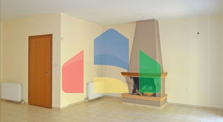 Продаж - Таунхаус 235 m² в Афінах