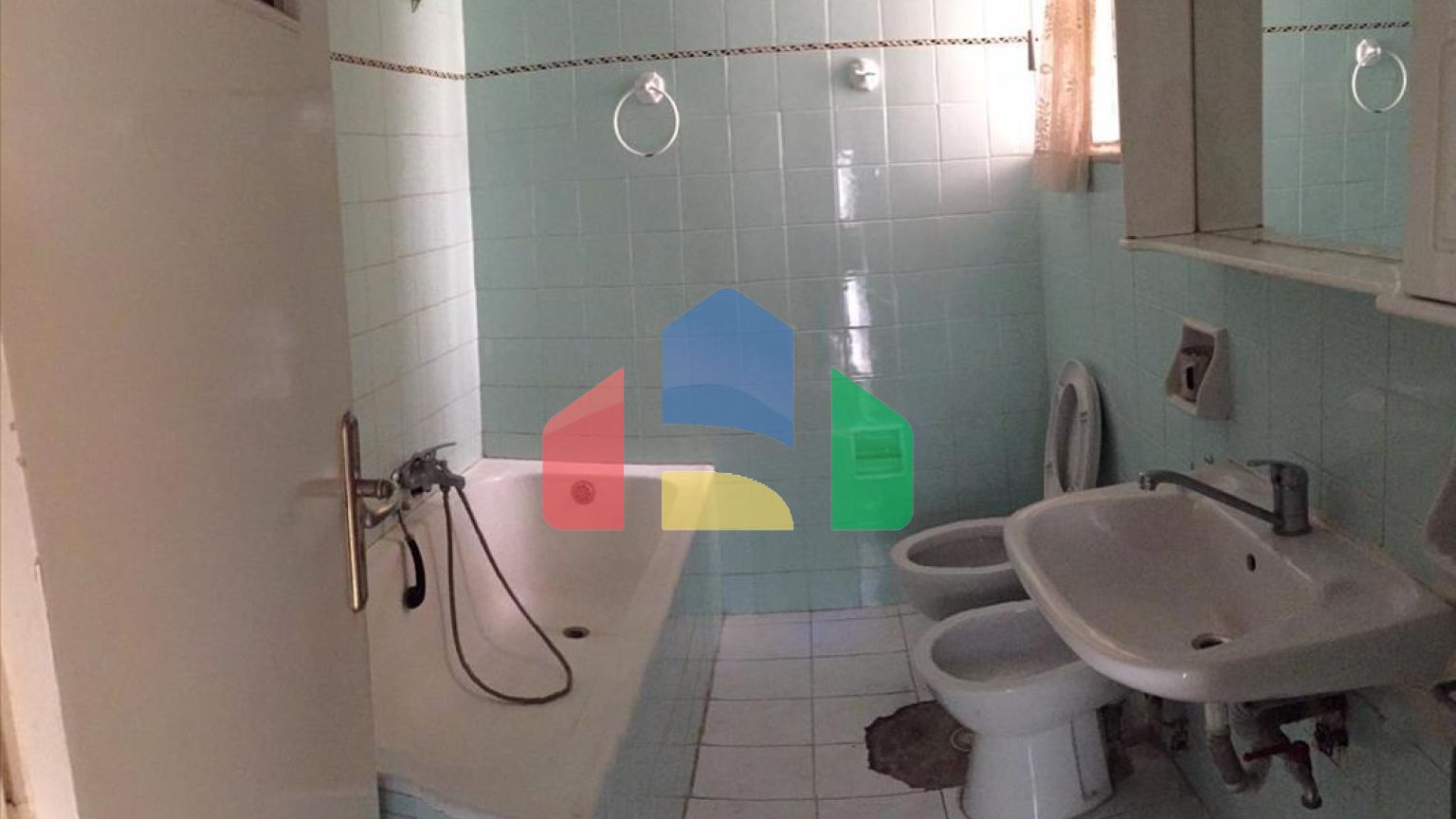 Продаж - Будівля 340 m² в Афінах