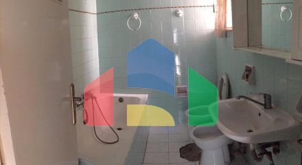 Продаж - Будівля 340 m² в Афінах