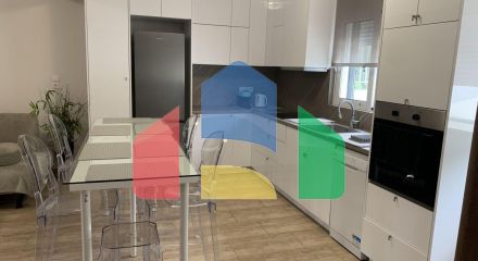Продажа - Коттедж 239 m² в Афинах