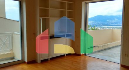 Продаж - Таунхаус 370 m² в Афінах