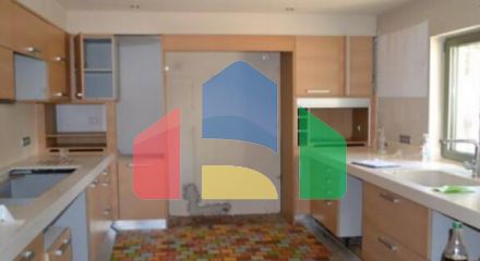 Продаж - Котедж 717 m² в Афінах