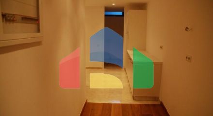 Продаж - Таунхаус 240 m² в Афінах