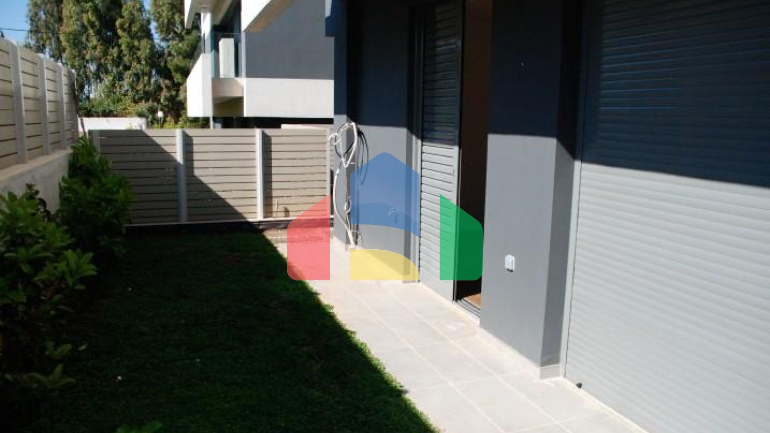 Продаж - Таунхаус 240 m² в Афінах