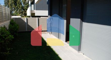 Продаж - Таунхаус 240 m² в Афінах