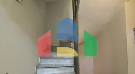 Продажа - Здание 645 m² в Афинах