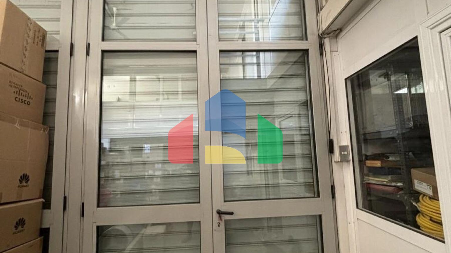 Продажа - Здание 645 m² в Афинах