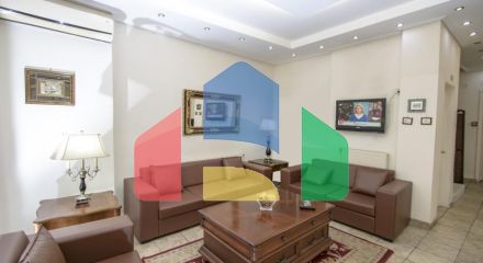 Продаж - Готель 1000 m² в Афінах