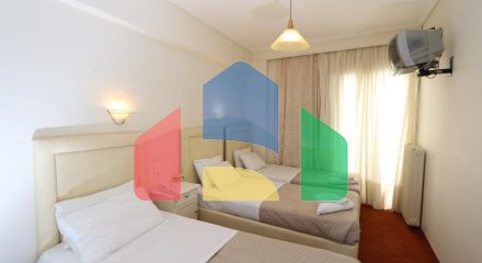 Продаж - Готель 1000 m² в Афінах