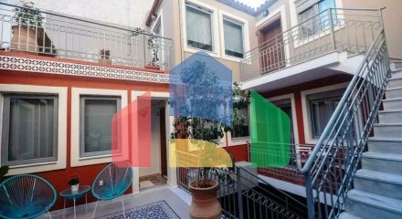 For Sale - Building 265 m² in Athens