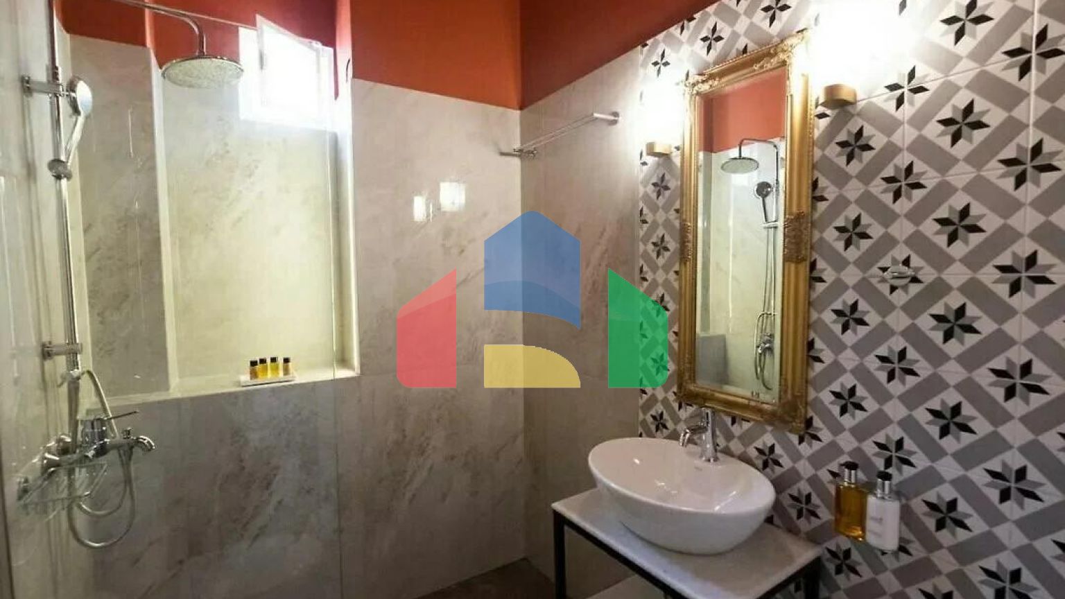 Продажа - Здание 265 m² в Афинах