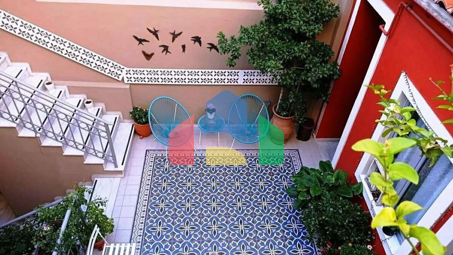 Продажа - Здание 265 m² в Афинах