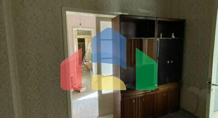 Продаж - Будівля 203 m² в Афінах