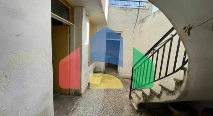 Продажа - Здание 203 m² в Афинах