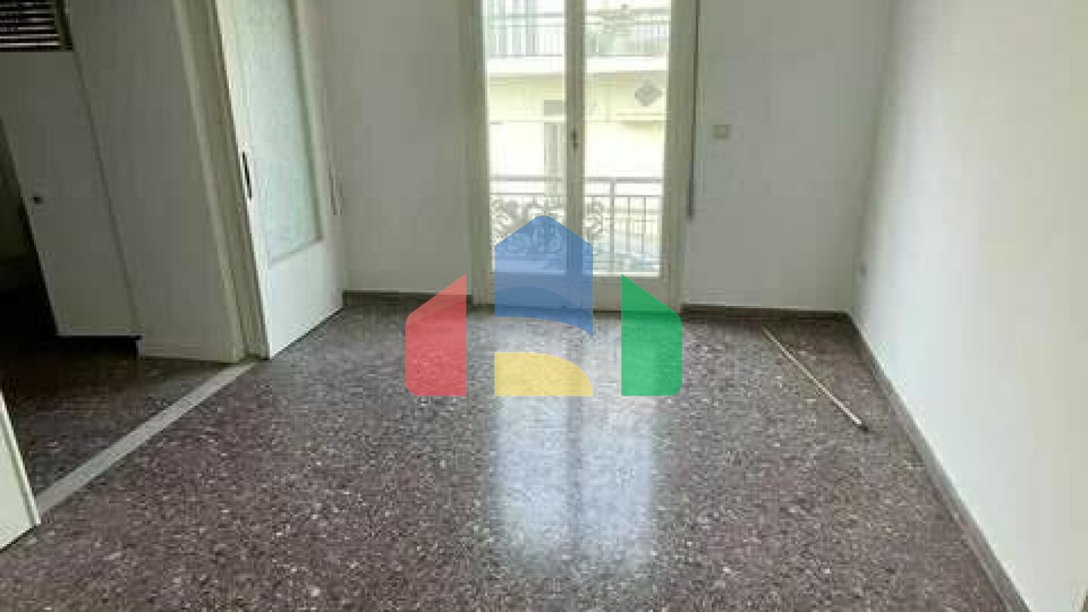 Продажа - Здание 203 m² в Афинах