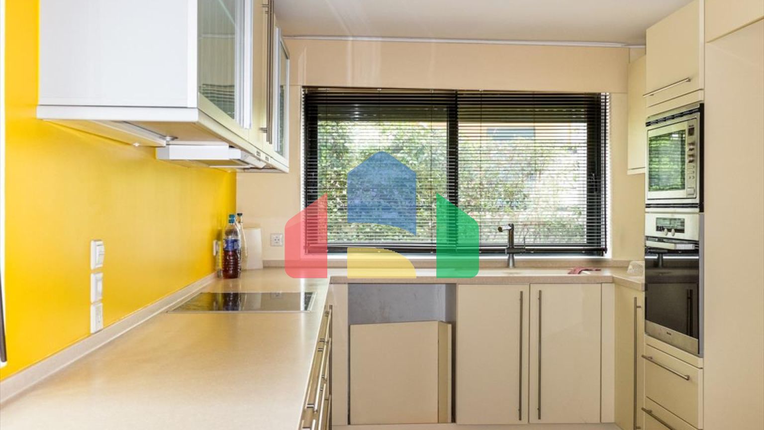 Продажа - Таунхаус 270 m² в Афинах