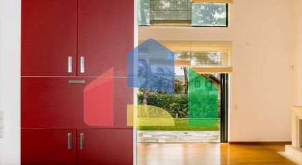 Продажа - Таунхаус 270 m² в Афинах