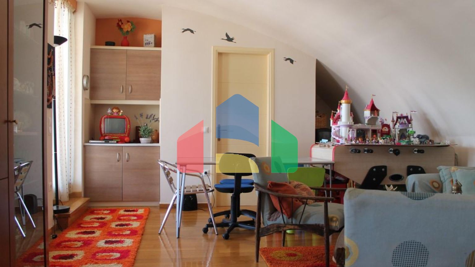 Продаж - Таунхаус 145 m² в Афінах