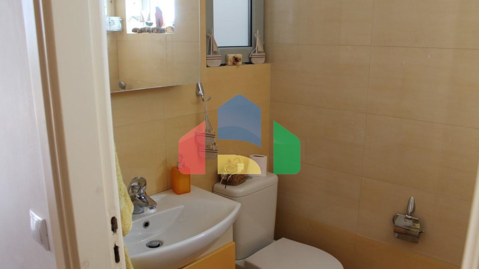 Продаж - Таунхаус 145 m² в Афінах