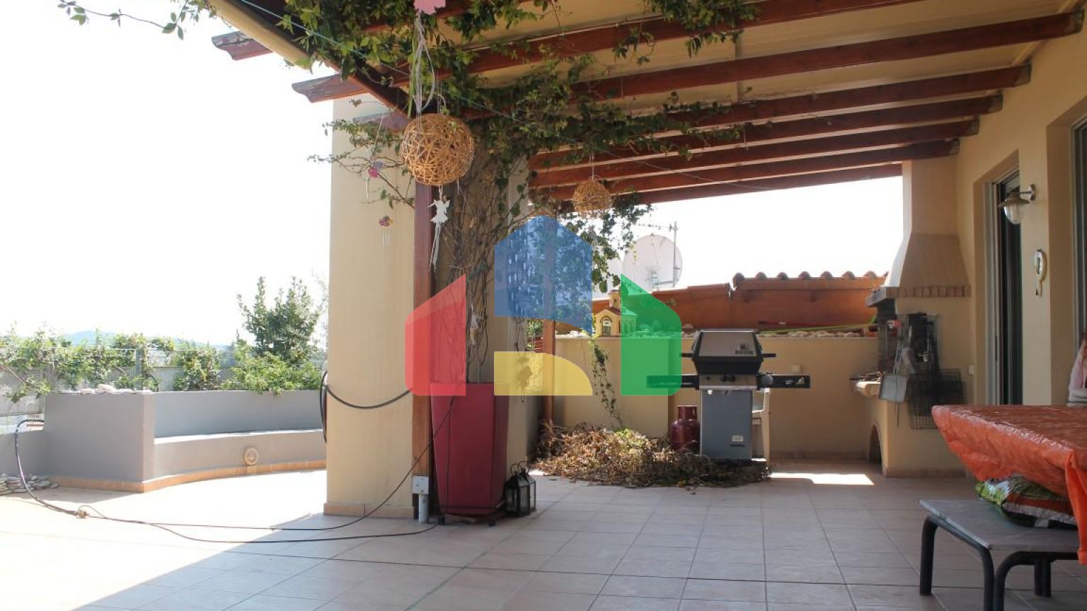 Продаж - Таунхаус 145 m² в Афінах