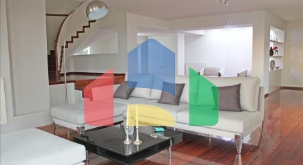 Продажа - Вилла 420 m² в Афинах Продажа - Вилла 420 m² в Афинах