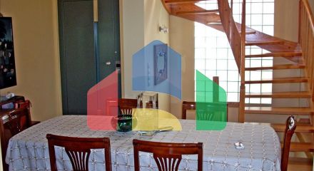 Продажа - Коттедж 313 m² в Афинах