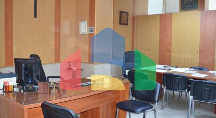 Продаж - Комерційна нерухомість 450 m² в Афінах