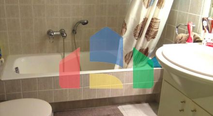 Продажа - Здание 420 m² в Афинах