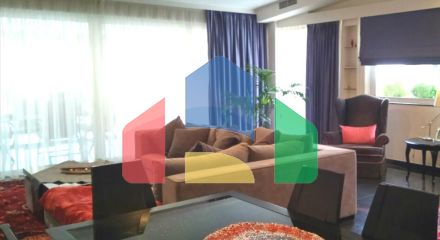 Продаж - Будівля 420 m² в Афінах