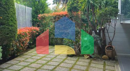 Продаж - Будівля 420 m² в Афінах