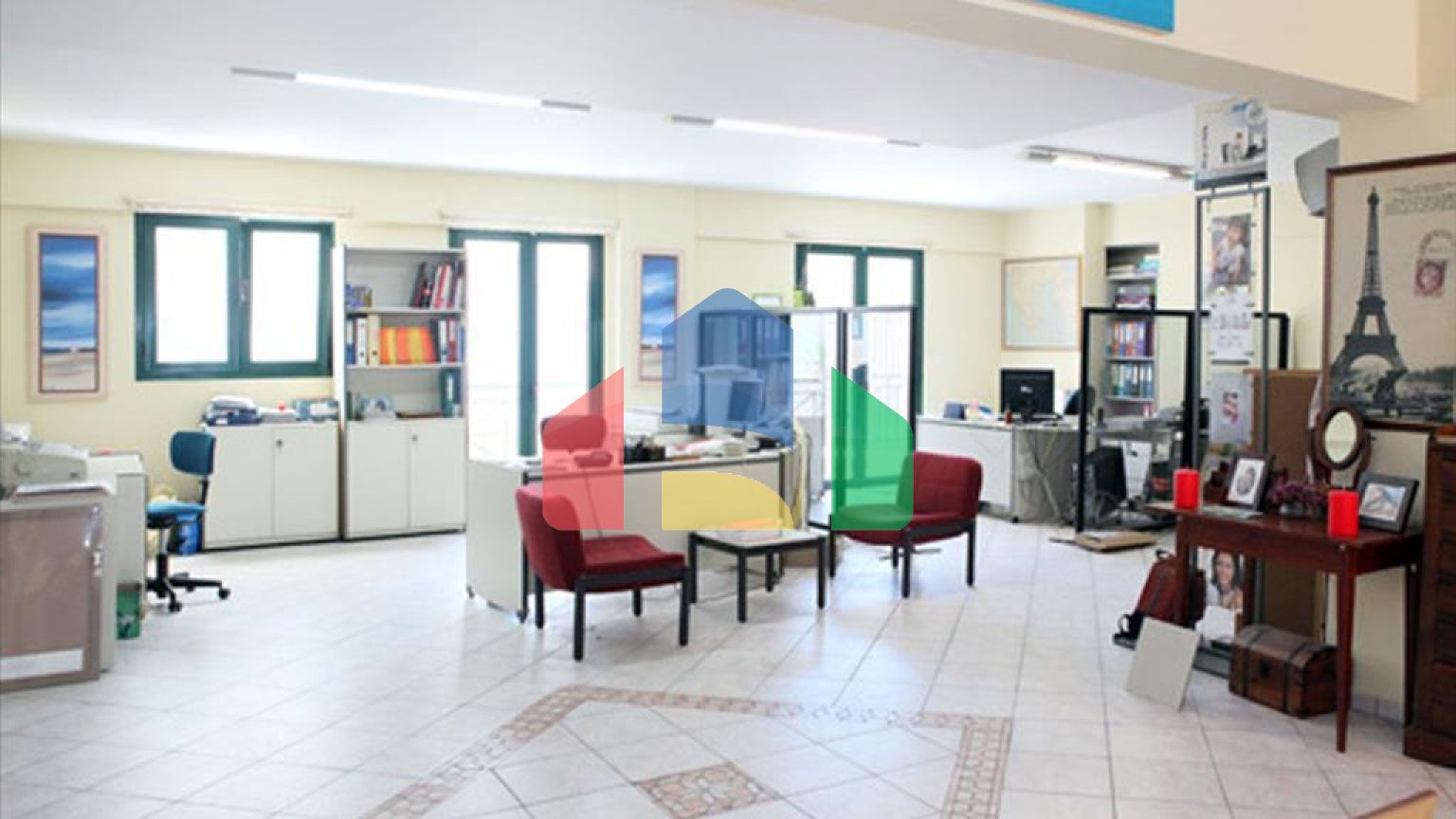 Продаж - Будівля 897 m² в Афінах