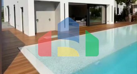 Продажа - Коттедж 450 m² в Афинах