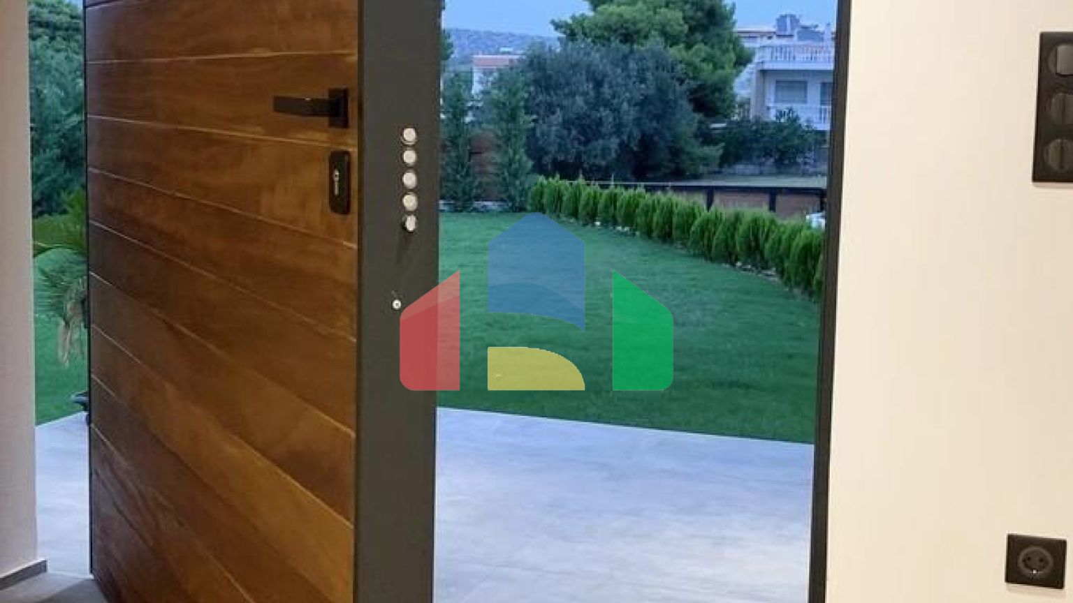 Продажа - Коттедж 450 m² в Афинах