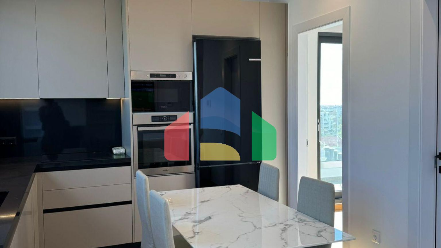 Продажа - Двухуровневая квартира 130 m² в Афинах