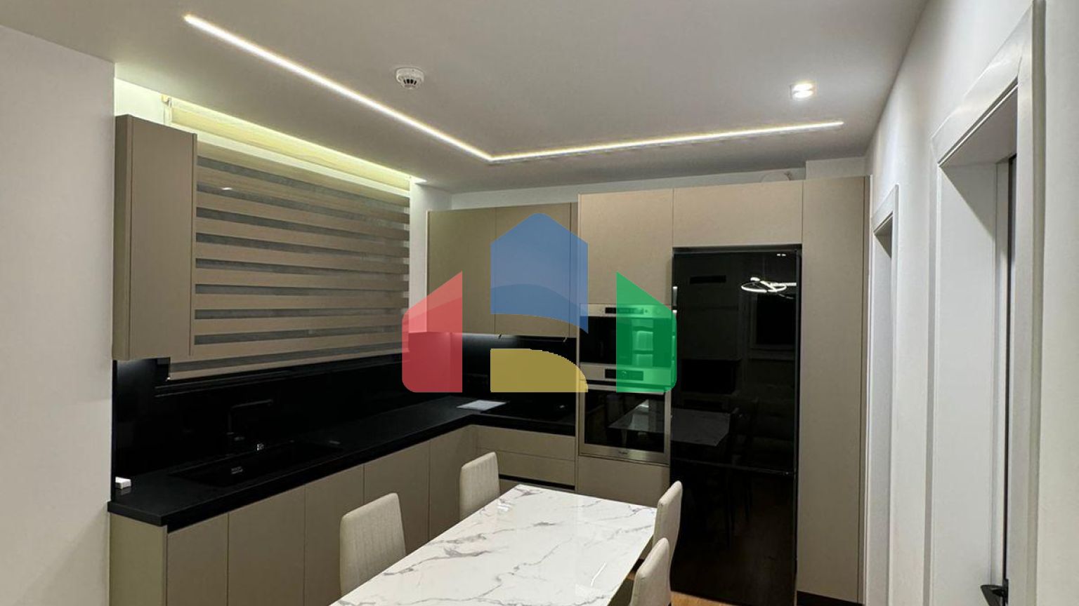 Продажа - Двухуровневая квартира 130 m² в Афинах