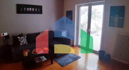 Продаж - Котедж 370 m² в Афінах
