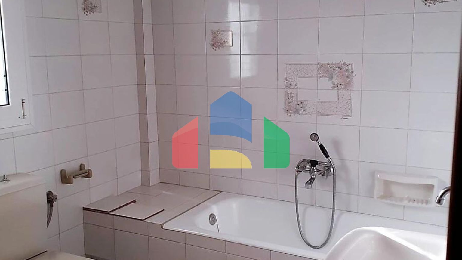 Продаж - Котедж 370 m² в Афінах