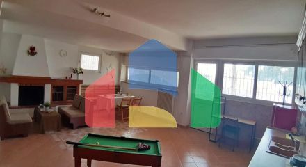 Продаж - Котедж 370 m² в Афінах