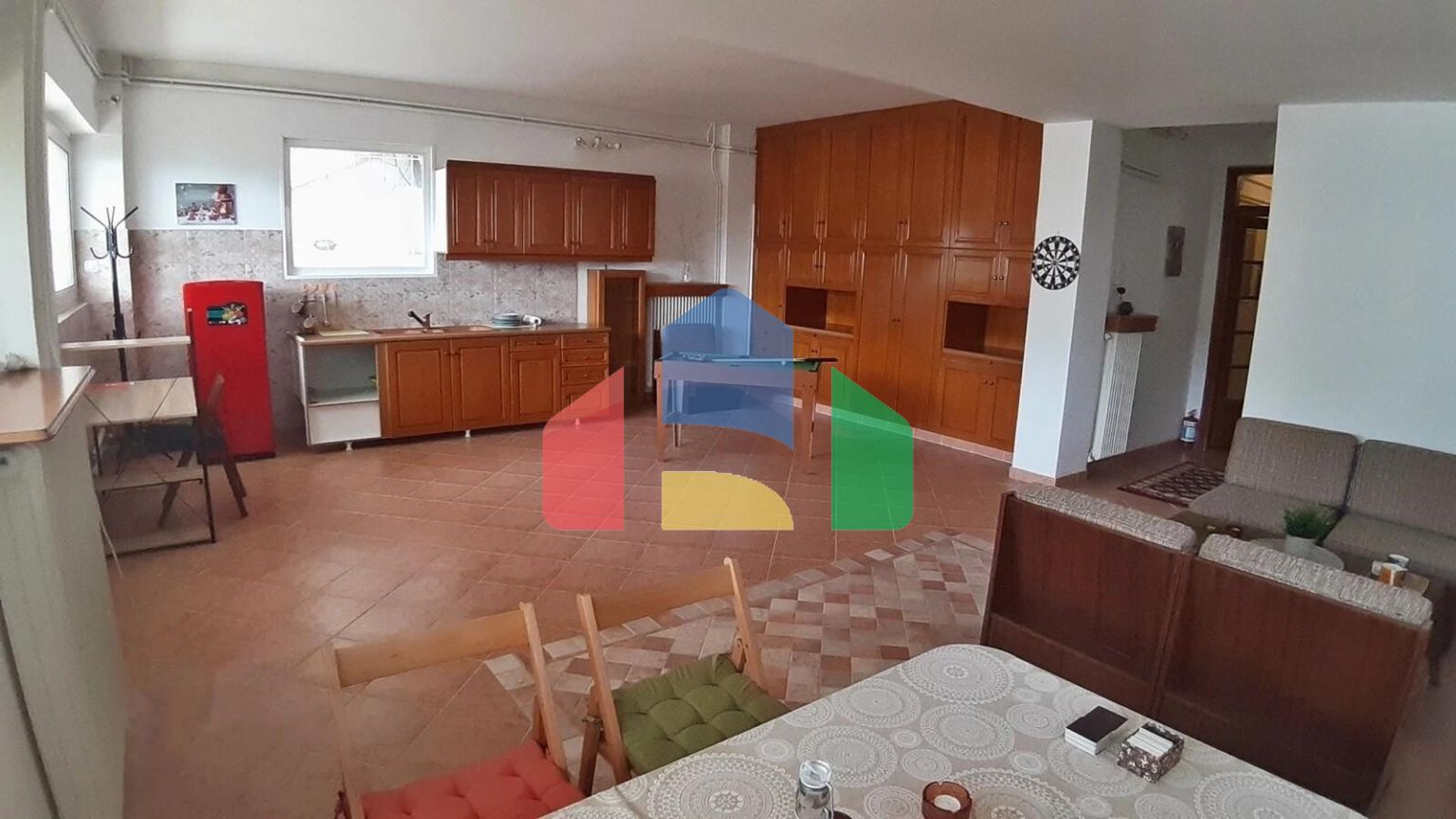 Продаж - Котедж 370 m² в Афінах